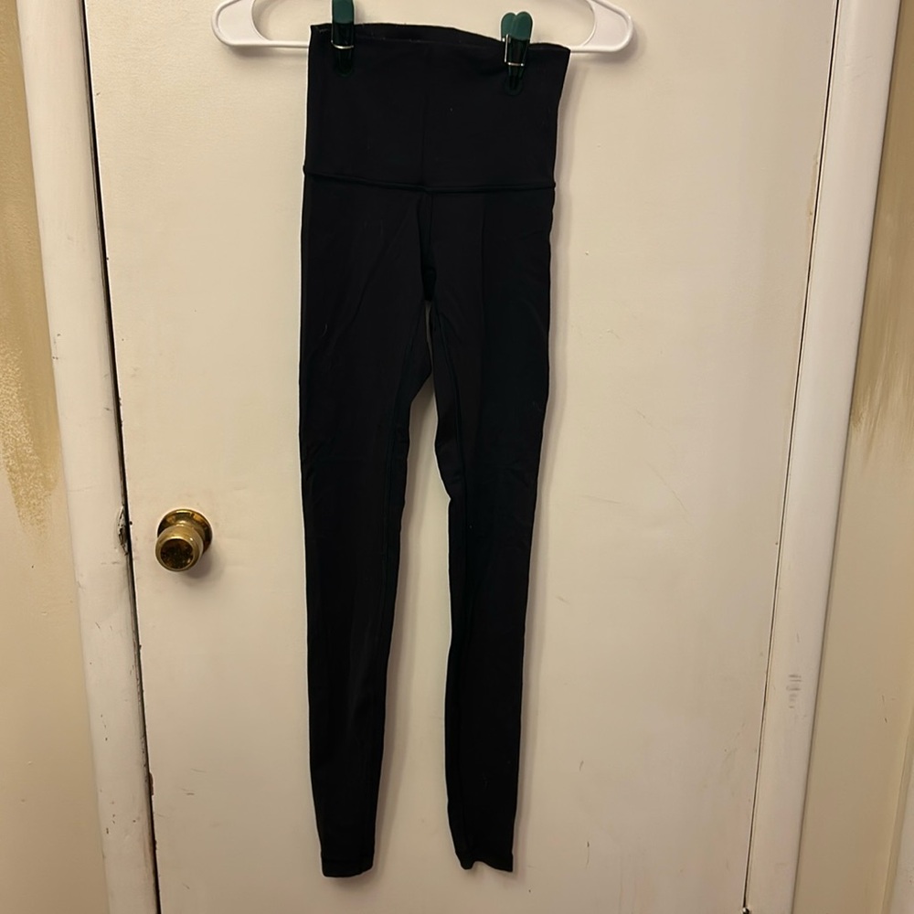 Lululemon Leggings Black ~10.5” across top